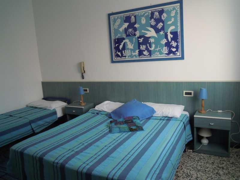 Hotel Del Mar Виареджо Номер фото